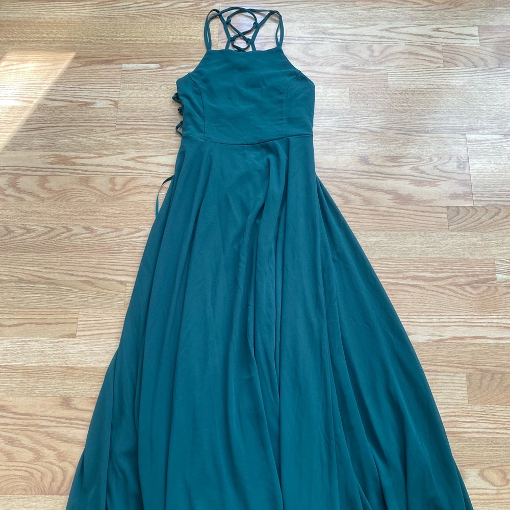 Lulu’s Strappy Lace Up Maxi Dress